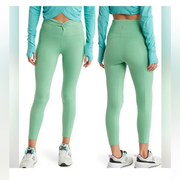Free People Movement Breath Deeper Leggings NWT - Picture 6 of 12
